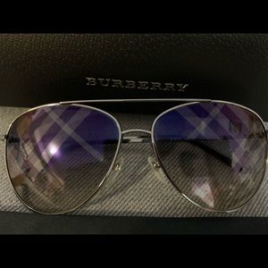 Burberry Pilot Check Sunglasses 3072